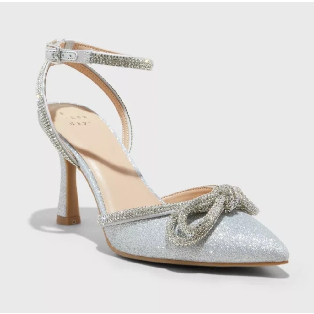 Women's Carmin Bow Pumps With Memory Foam Insole Silver - A New Day -‎